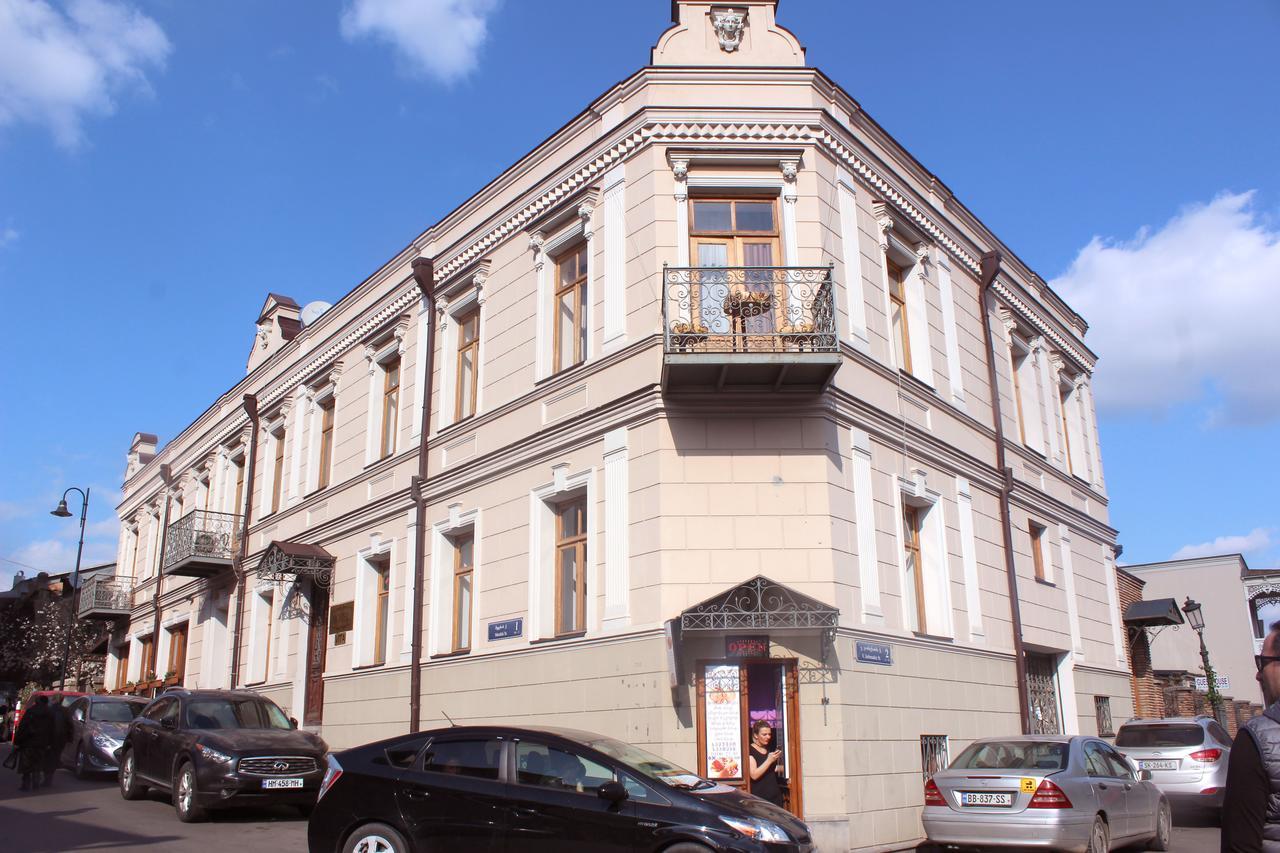 Hotel Vita Tbilisi Exterior photo